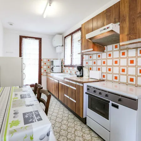 Holiday home Les Lauriers *