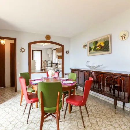Holiday home Les Lauriers Meschers-sur-Gironde